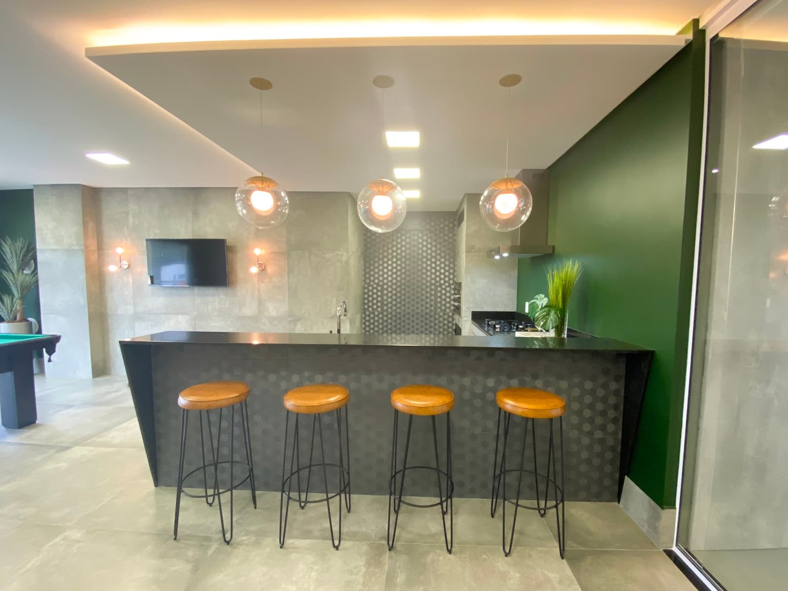 Sala de Jogos com Espaço Gourmet