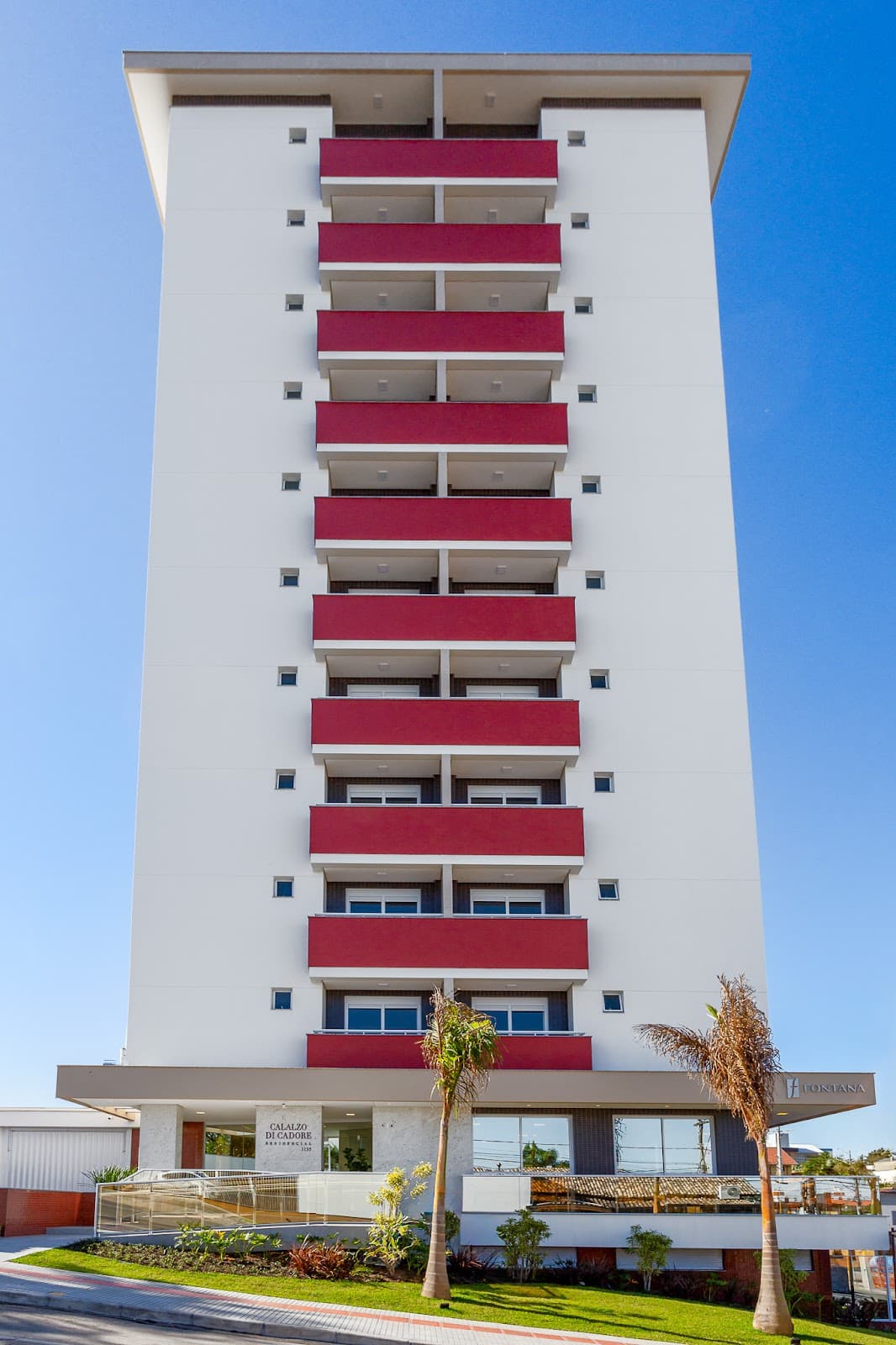 Fachada — Vista 2